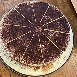 Tiramisu Torte <br>(42 Euro)